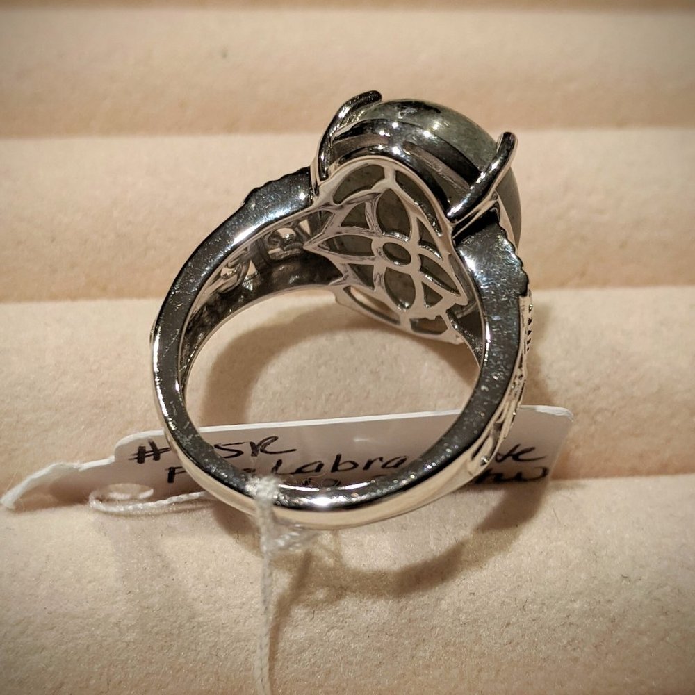 Fire Labradorite Ring - Picture 4 of 4